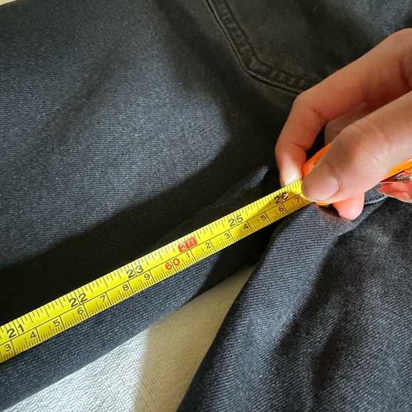 Agolde Riley High Rise Cropped Jean - Picture 5 of 7